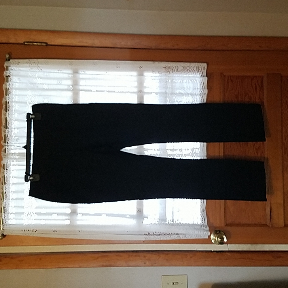 Chico's SO SLIMMING size 0.5 regular ladies slacks cotton spandex blend. Black